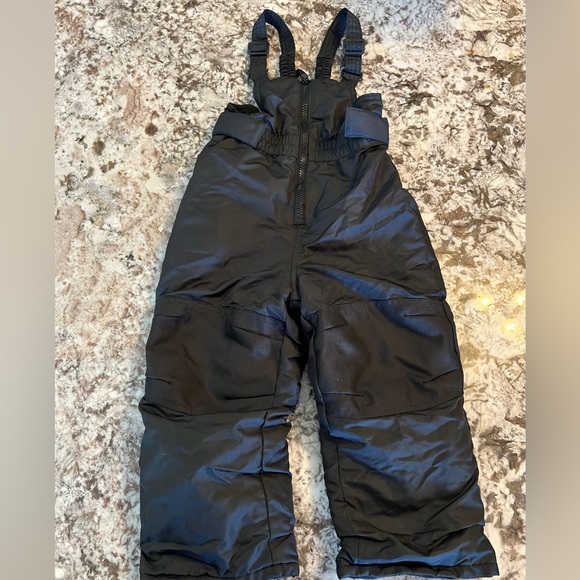 3T Cat & Jack Black Snow Bib Adjustable Winter Skiing Snowboarding Boys Girls H - Picture 1 of 9